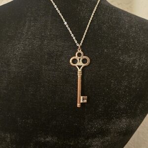 Vintage-Inspired Key Pendant Necklace in Copper Tone